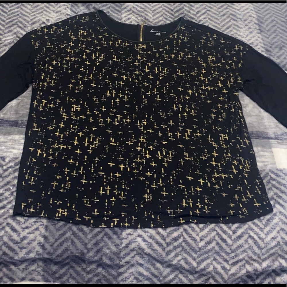 Lane Bryant Dolman Sleeve Top w/ Zipper Back- Gold foil print! ✨